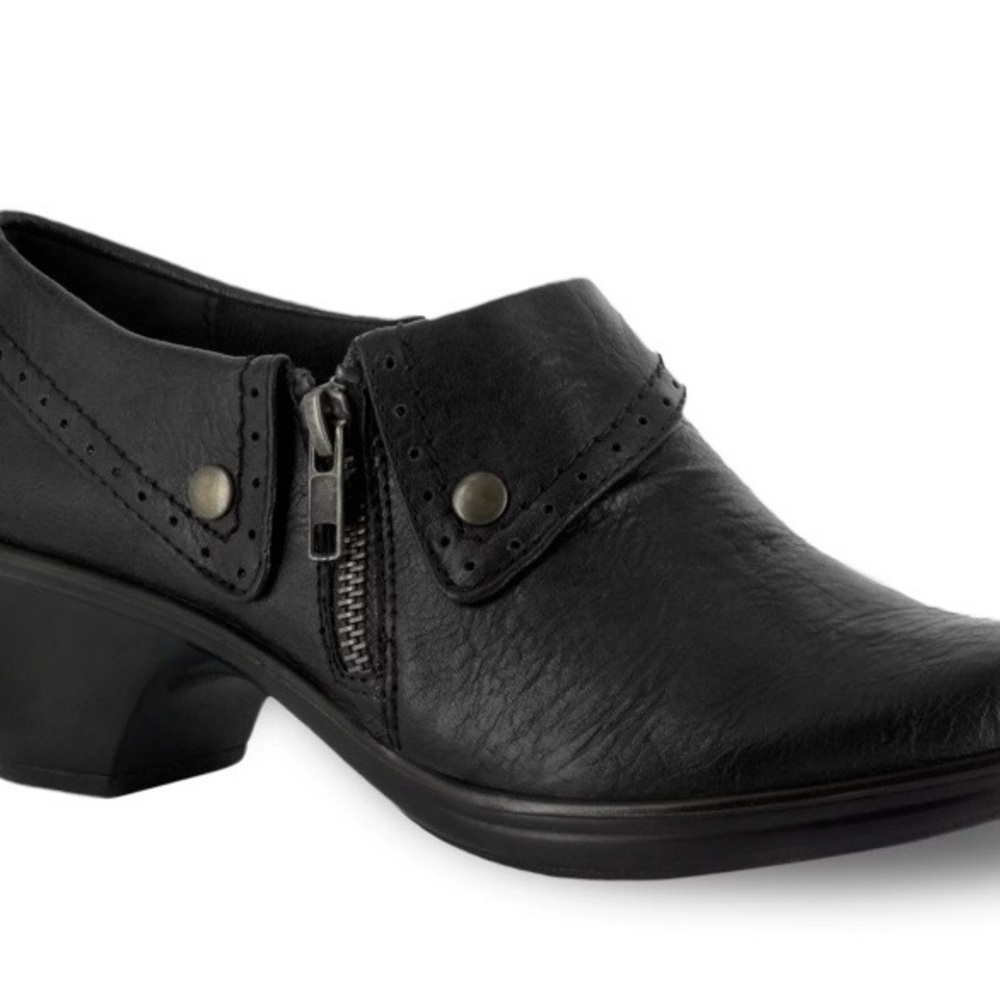 Easy‎ Street Darcy Women's Ankle Boots